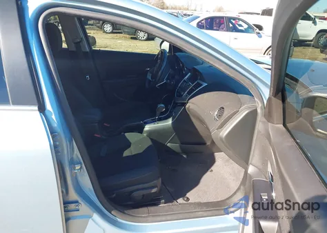 2011 Chevrolet Cruze 1Lt z USA, uszkodzony, nr VIN 1G1PF5S92B7264071